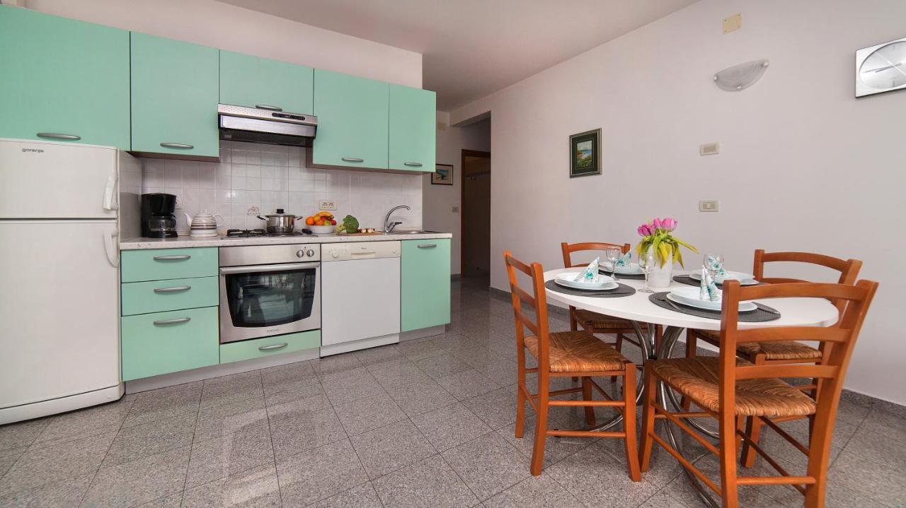Apartment Villa Lidija Lovran Luaran gambar